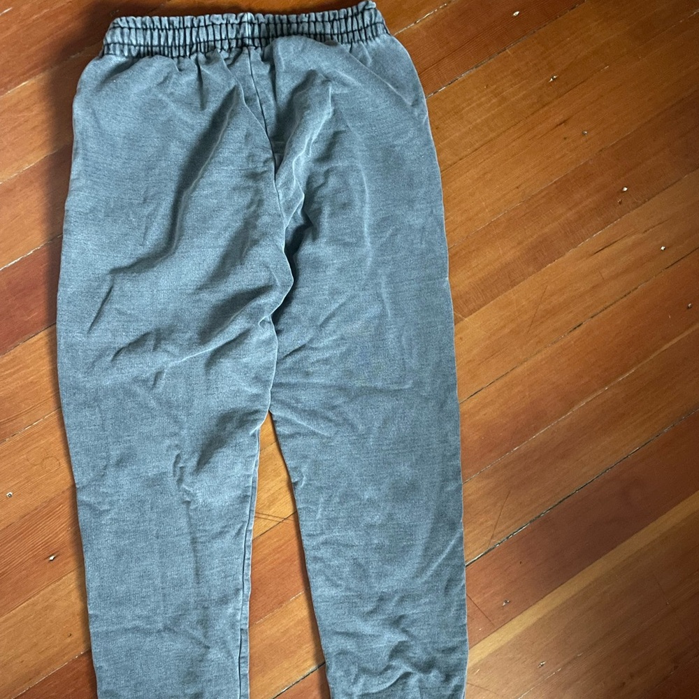 Talentless joggers - Picture 2 of 3